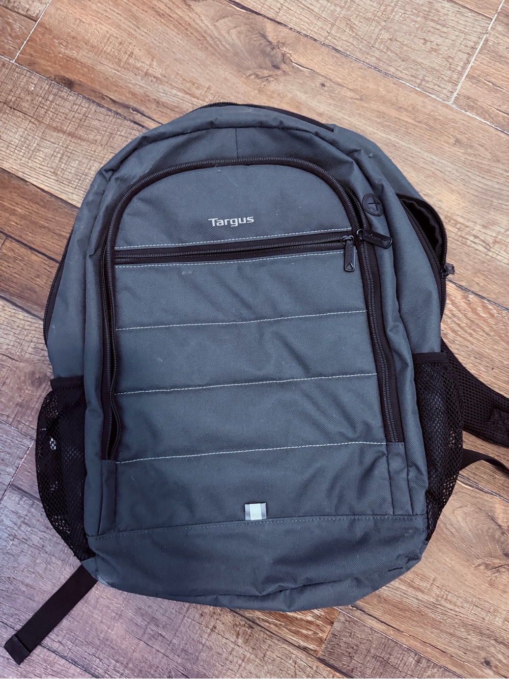 Targus Gray Laptop Backpack with Front Zipper Pocket